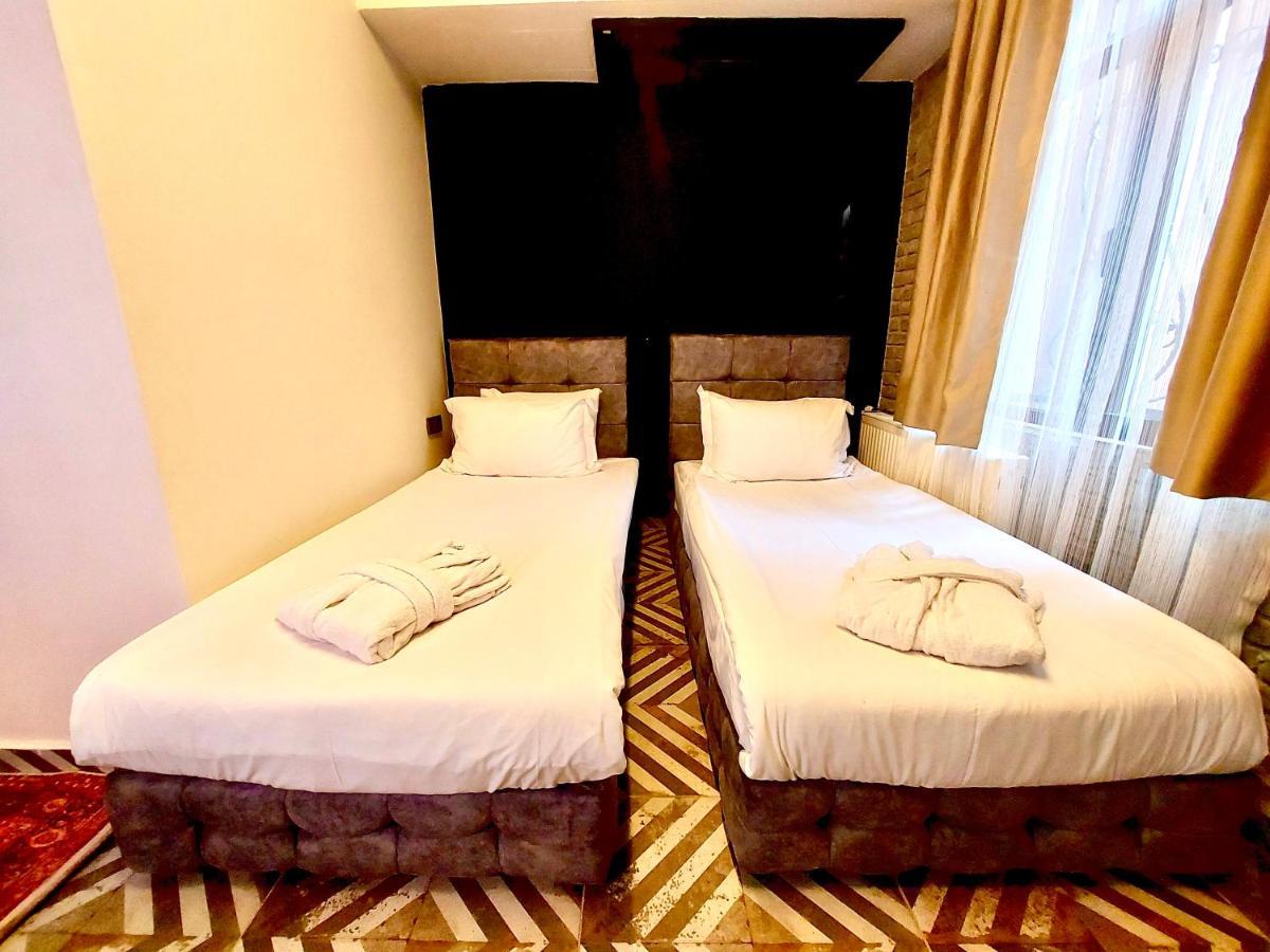 Mates Port Hotel Стамбул Екстер'єр фото